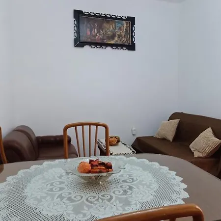 Comfortable And Spacious Stone Traditional Holiday home *